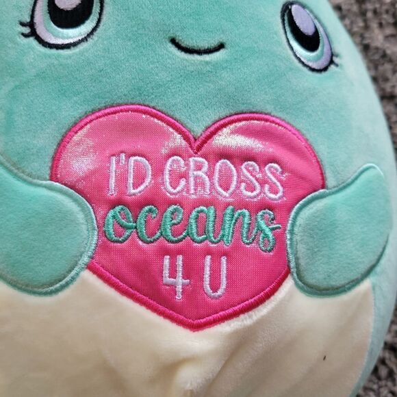 Official KellyToy Squishmallows 2021 Valentine’s Day Squad (8” Olina The Octopus - Picture 4 of 11